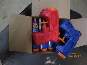 package of 10 water guns...
