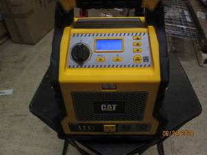 cat cj1000dxt boost pack powers on ...