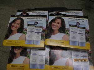 6 packages of 2 neutrogena spf 55 u...