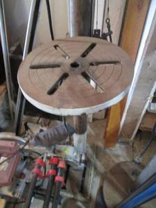 lot 7 image: Tool Shop 16 Speed Drill Press