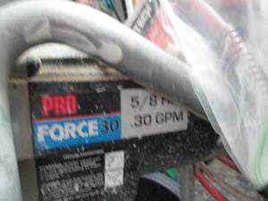 lot 18 image: PRO Force 30 Portable Airless Paint Sprayer
