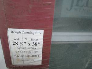 lot 29 image: Jeld-Wen Pocket Replacement Double-Hung Window