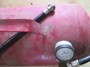 lot 125 image: Red Portable Air Tank with Pressure Gauge and Hose