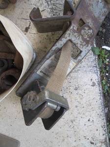 lot 136 image: Lot of Miscellaneous Chain and Tow Hooks