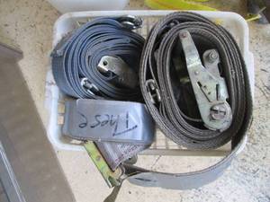 lot 137 image: Lot of Assorted Ratchet Straps and Cargo Tie-Down Straps