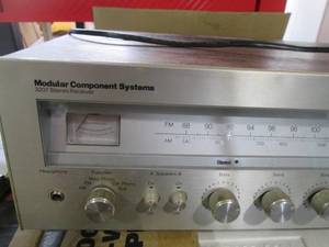 lot 154 image: MCS 3207 AMFM Stereo Receiver