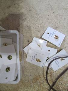lot 163 image: Lot of Vintage Hobnail and Wooden Lamps Along with Decorative Pins