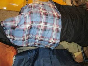 lot 198 image: Assorted Sleeping Bags Lot