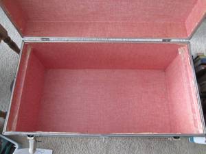 lot 231 image: Vintage Black Trunk with Pink Interior