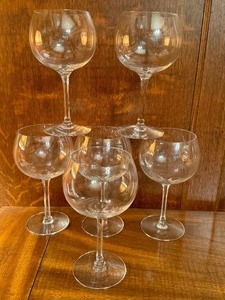 lot 38 image: Set of Six JB Hudson Large Balloon Wine Glasses