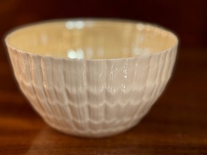 lot 39 image: Vintage Belleek Bowl