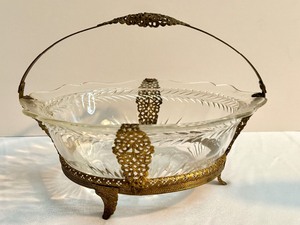 lot 52 image: Antique Filagree Footed Brides Basket