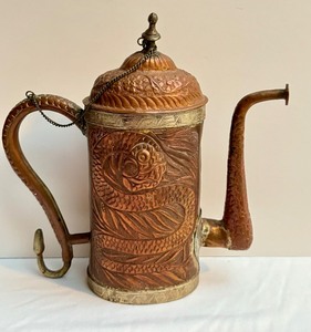 lot 55 image: Vintage Moroccan Style Copper Embossed Teapot  Coffeepot