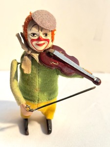 lot 102 image: Vintage German Mechanical Clown Playing the Violin