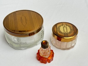 lot 153 image: Vintage Powder Jars and Glass Perfume Bottle