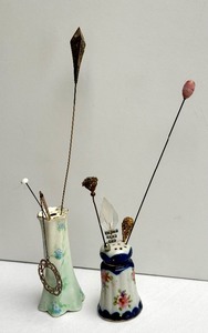 lot 154 image: Variety of Vintage Hat Pins and Hat Pin Holders