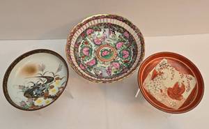 lot 225 image: Stunning Asian Porcelain Selection