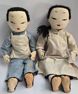 lot 262 image: Pair of Vintage Ada Lum Chinese Dolls