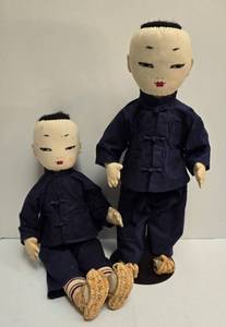lot 270 image: Lovely Pair of Vintage Ada Lum Asian Dolls