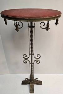 lot 280 image: Antique French Style Ornate Metal Plant Stand