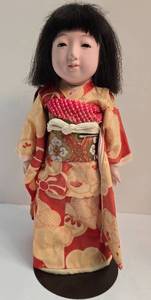 lot 291 image: Sweet Vintage Japanese Doll