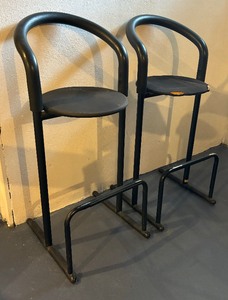 lot 340 image: Pair of Contemporary Style Kitchen Stools