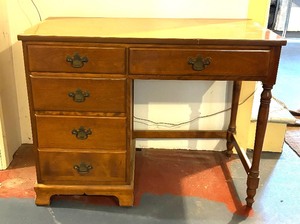 lot 355 image: Petite Wooden Vintage Desk