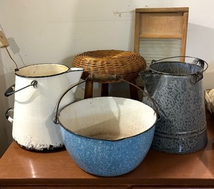 lot 366 image: Vintage Finds including Enamel Ware, Petite Stool and Washboard