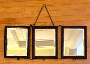 lot 398 image: Vintage Tri Fold Mirror