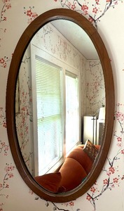 lot 403 image: Vintage Oval Mirror