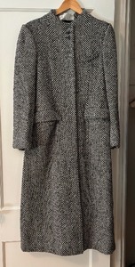 lot 404 image: Stunning Vintage Searle Coat  Jacket
