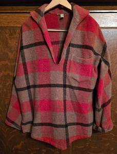 lot 418 image: Woolly Water-Repellant Autumn-Hued Pullover Jacket