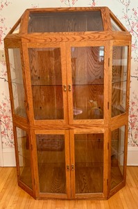 lot 247B image: Uniquely Shaped Display Cabinet