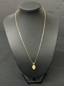 lot 176 image: 14k Gold and Opal Necklace