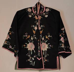 lot 443 image: Sweet Kimono Style Jacket