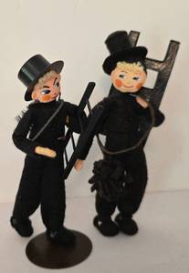 lot 503 image: Pair of Adorable Chimney Sweep Dolls