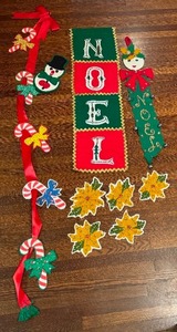 lot 188A image: Vintage Christmas Decorations