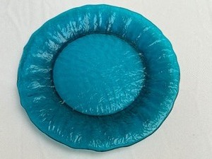 lot 196A image: Vintage Mid Century Peacock Blue  Green  Teal Luncheon Glass Plate