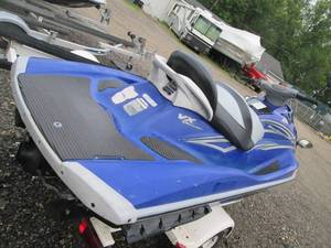 2011 Yamaha Wave Runner VX Deluxe 10 6 Long Jet Ski