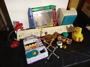 lot 82 image: Large Kids Lot - Crayon Mirror, Plane Lamp, Juggling Balls, Etc