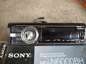 lot 156 image: Sony Car Stereo