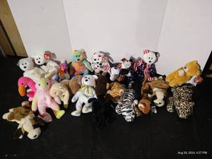 lot 169 image: (22) Ty Beanie Babies