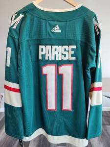 Minnesota Wild Zach Parise Size XL Adidas Hockey Jersey with a Framed Photo of a Minnesota Wild Player
