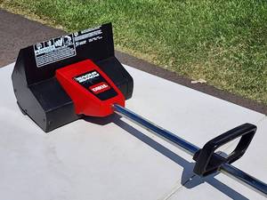 Toro Electric 12 Wide Power Shovel