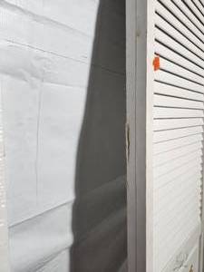 2- 36 x 80 white bifold closet doors