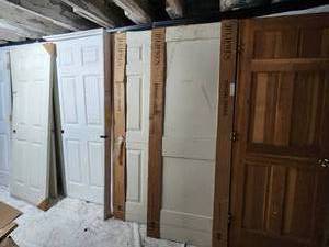 10 interior slab doors