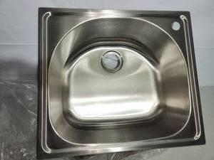 24x21 single bowl sink with drain