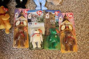 lot 71 image: Lot of 14 Ty Beanie Babies