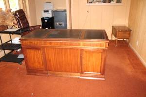 lot 101 image: Vintage Wooden Executive Desk with Leather Top and Brass Handles