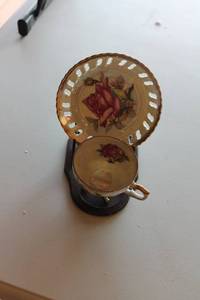 lot 119 image: Vintage Japanese Geisha Doll with Tea Set